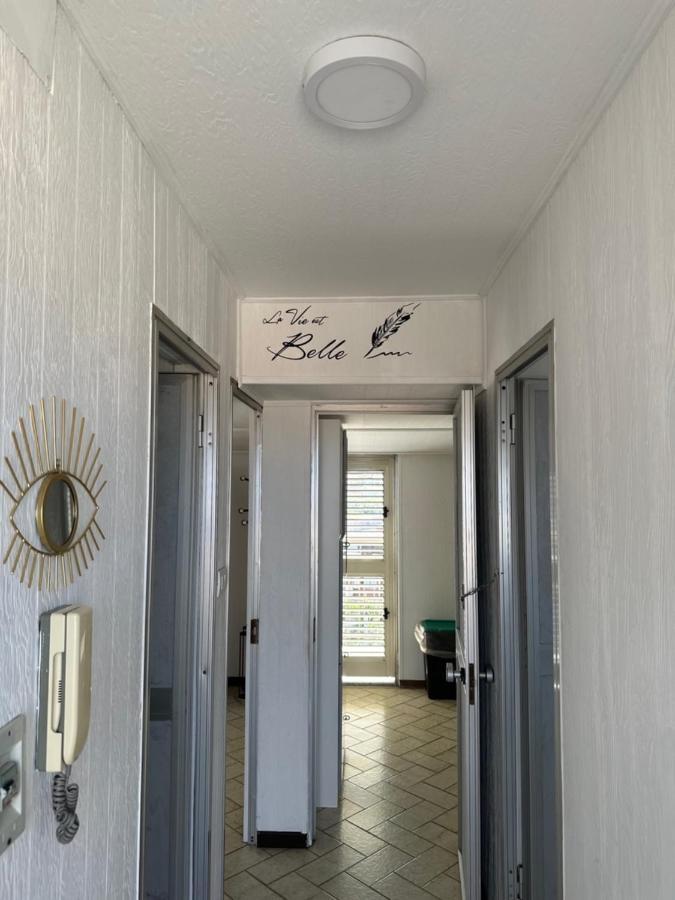 Apartamento Attico Di Giggia Giardini-Naxos Exterior foto