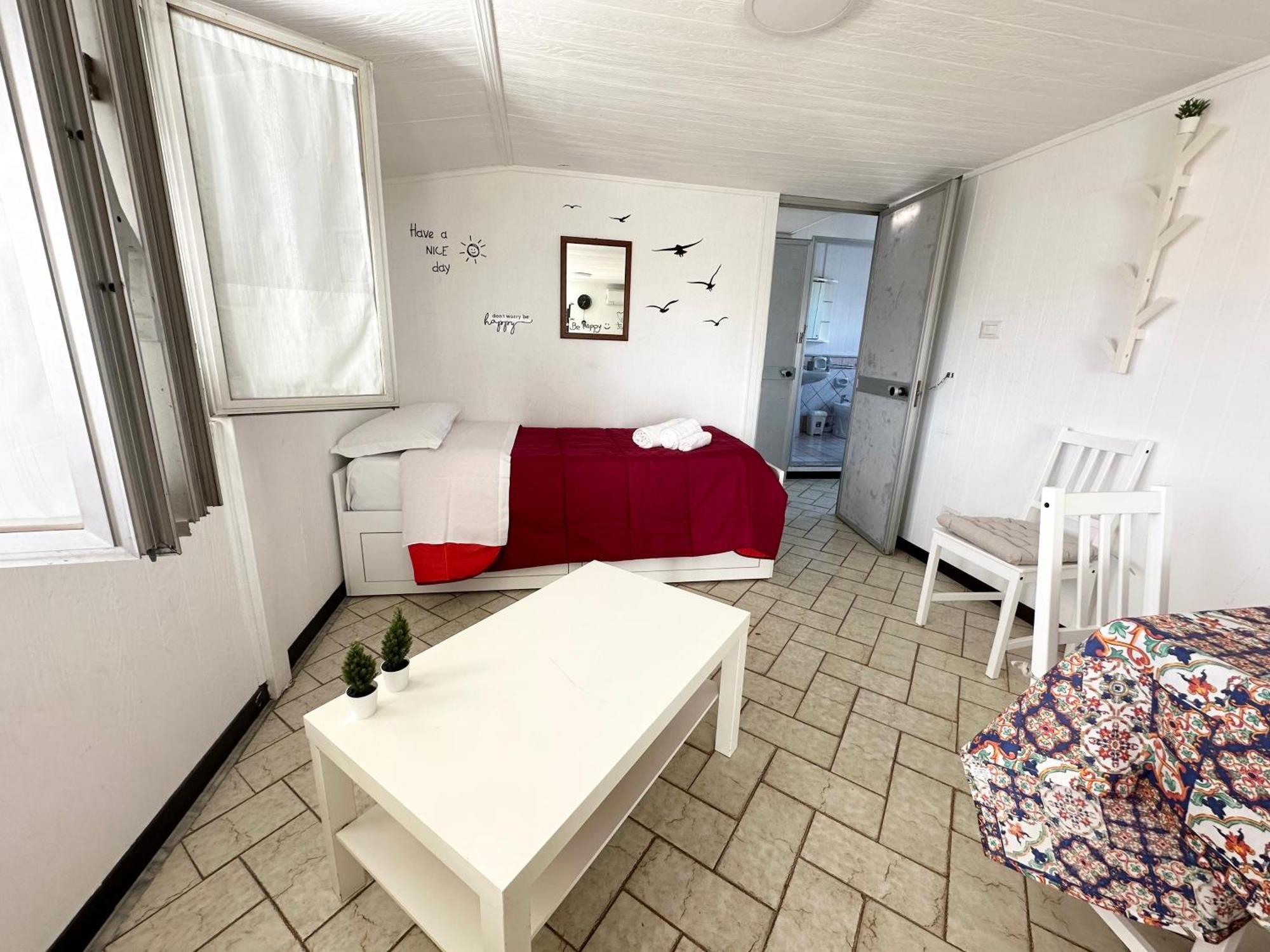 Apartamento Attico Di Giggia Giardini-Naxos Exterior foto